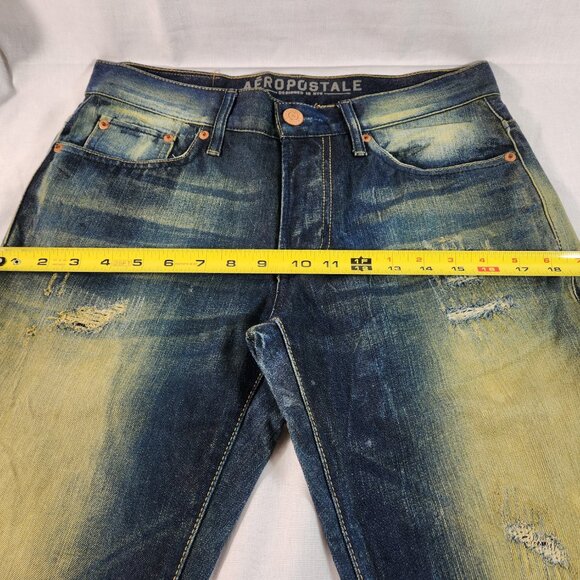 Aeropostale Slim Straight Leg Distressed Jeans Size 30 x 30 Blue 5-Pocket Mens - Picture 3 of 14